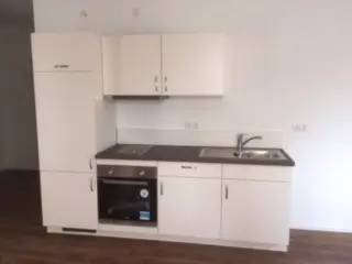 Küchenzeile Wohnung (2)